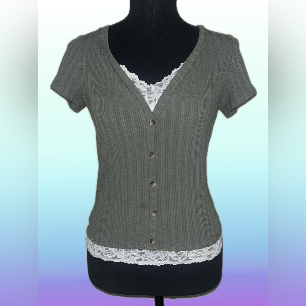 No Boundaries Olive Ribbed Button-Front Top